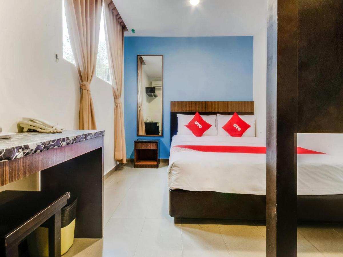 Oyo 89948 Hotel Masai Utama Johor Bahru Exterior foto