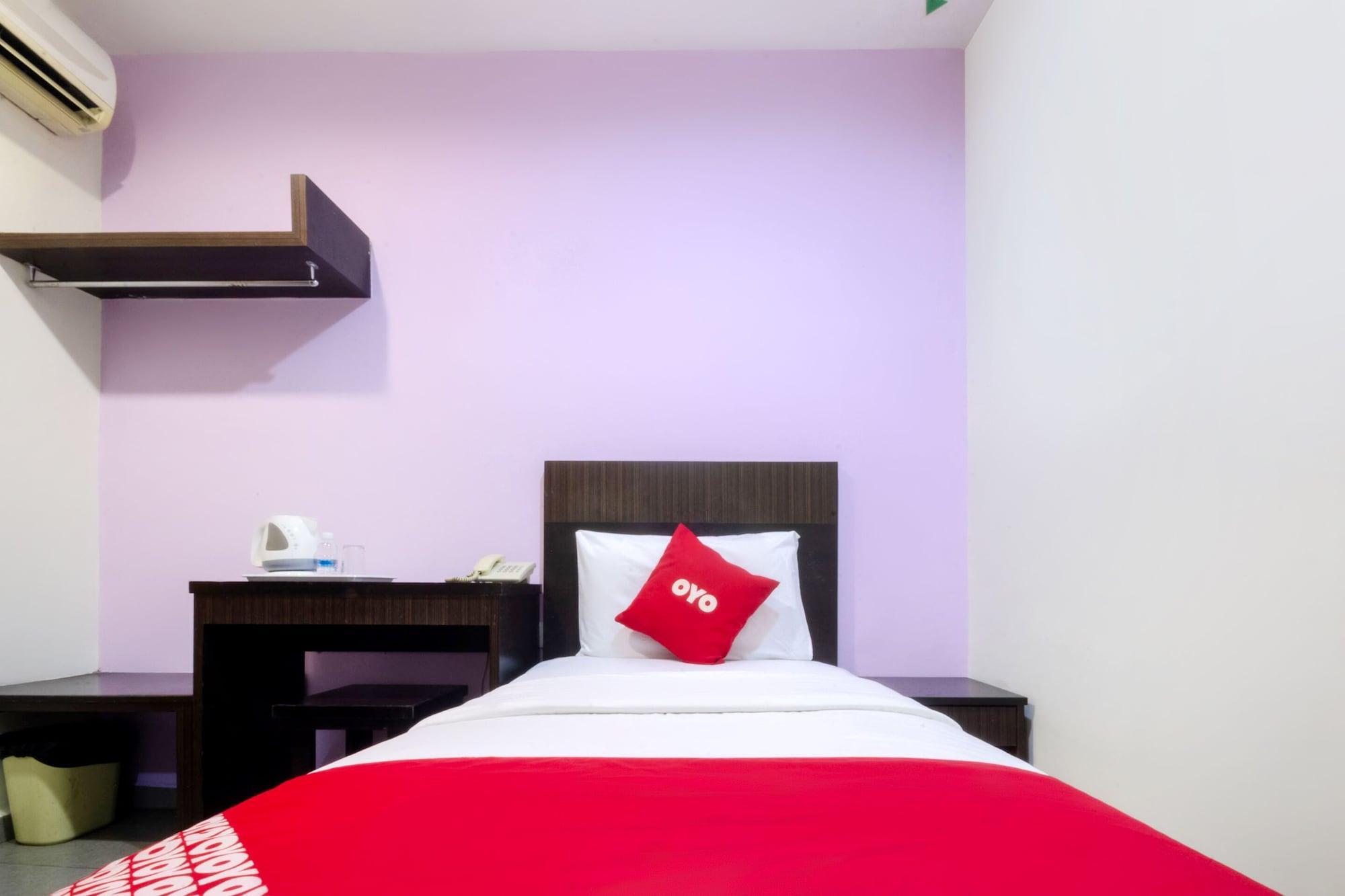 Oyo 89948 Hotel Masai Utama Johor Bahru Exterior foto